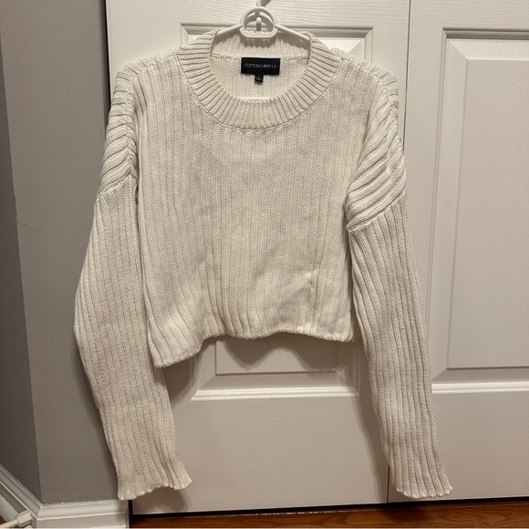 Cotton Candy Sweaters - Cotton Candy LA White / Cream Knit Cropped Sweater